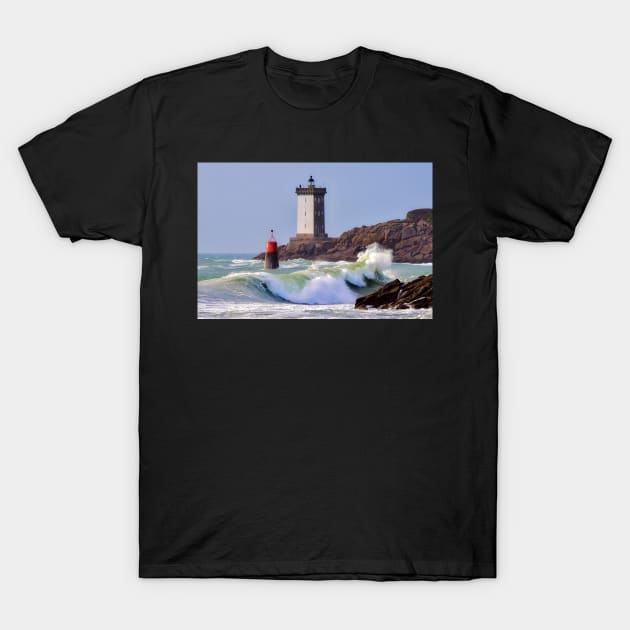 Kermorvan and the breaking wave T-Shirt by rollier